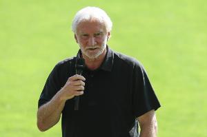 德媒：沃勒尔也在考虑从德国足协辞职，最快下周宣布决定