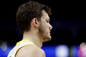 霍里：凯斯勒进NBA后没打多少比赛 他凭啥值那份合同及那些选秀权