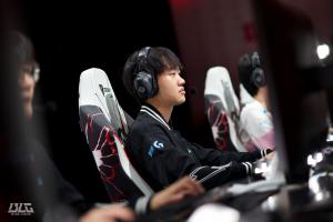 西方网友盛赞knight：是时候让Caps在总决赛中为LPL再添一座奖杯了