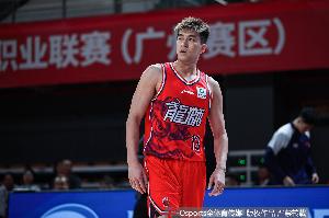 媒体人：广州男篮不会续约郭艾伦 双方经友好协商不再合作
